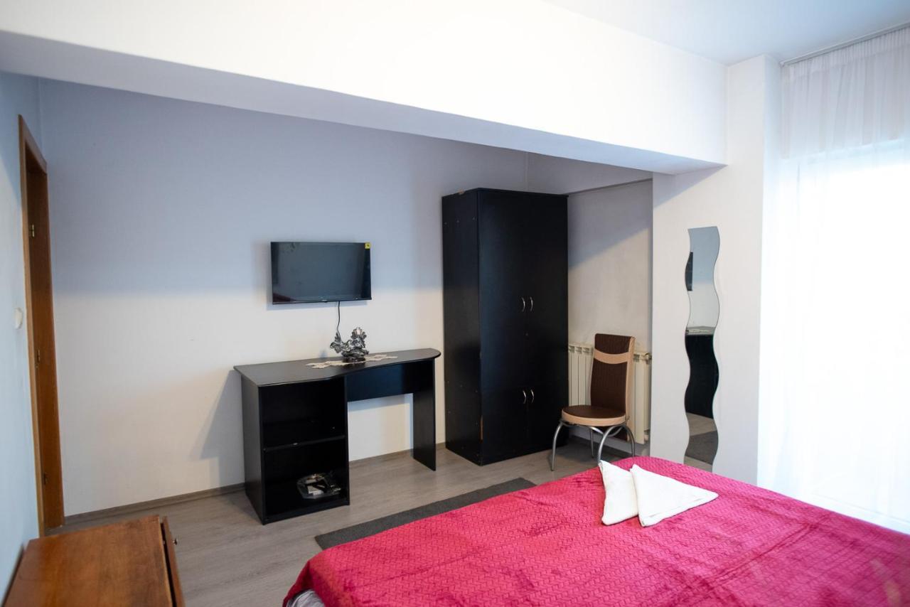 5 Bedrooms Luxury Apartment Villa Bucarest Exterior foto